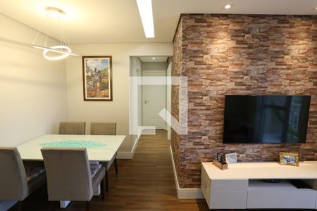 Sala de apartamento à venda com 3 quartos, 59m² em Vila Talarico, São Paulo