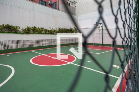 Apartamento à venda com 125m², 3 quartos e 2 vagas Apartamento à venda com 125m², 3 quartos e 2 vagasÁrea comum - Quadra