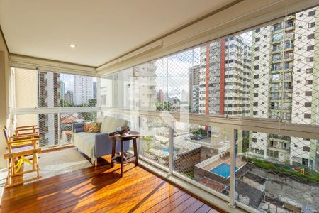 Varanda  de apartamento à venda com 3 quartos, 125m² em Vila Mariana, São Paulo