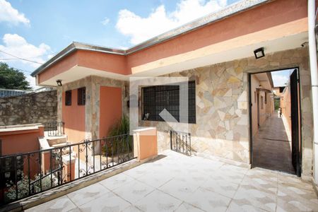 Studio para alugar com 48m², 1 quarto e sem vaga Studio para alugar com 48m², 1 quarto e sem vagaQuintal