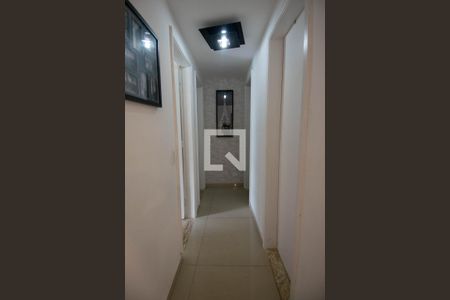 Apartamento à venda com 118m², 3 quartos e sem vagaCorredor