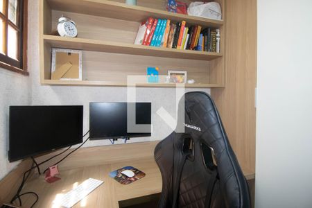 Apartamento à venda com 118m², 3 quartos e sem vagaQuarto de Escritório