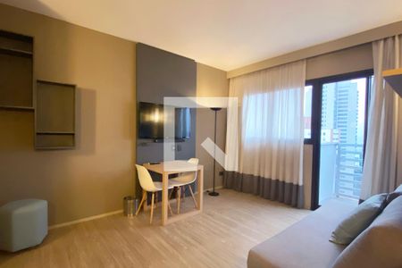 Sala/Quarto de kitnet/studio à venda com 1 quarto, 28m² em Alphaville Industrial, Barueri