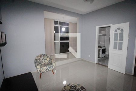 Sala de apartamento para alugar com 2 quartos, 77m² em Jardim Vinte E Cinco de Agosto, Duque de Caxias