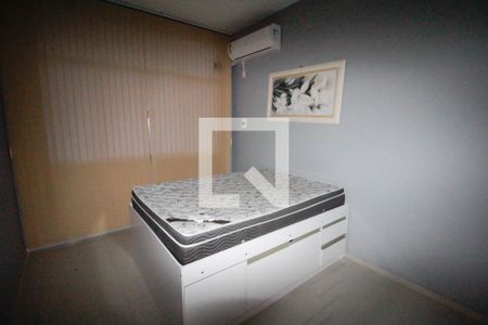 Quarto de apartamento para alugar com 2 quartos, 77m² em Jardim Vinte E Cinco de Agosto, Duque de Caxias