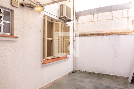 Apartamento à venda com 100m², 2 quartos e sem vaga Apartamento à venda com 100m², 2 quartos e sem vagaVaranda/ quarto 2