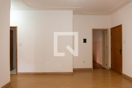 Apartamento à venda com 100m², 2 quartos e sem vaga Apartamento à venda com 100m², 2 quartos e sem vagaSala
