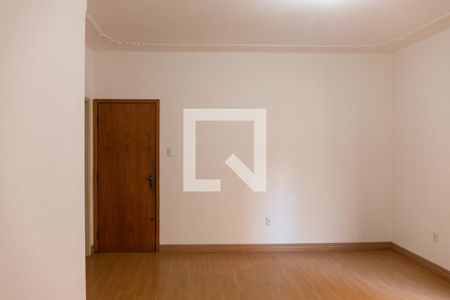 Apartamento à venda com 100m², 2 quartos e sem vaga Apartamento à venda com 100m², 2 quartos e sem vagaSala