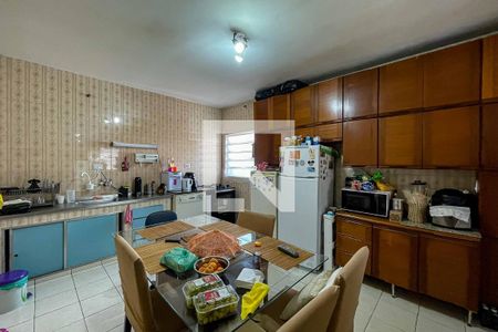 Casa à venda com 300m², 5 quartos e 2 vagas Casa à venda com 300m², 5 quartos e 2 vagasCozinha