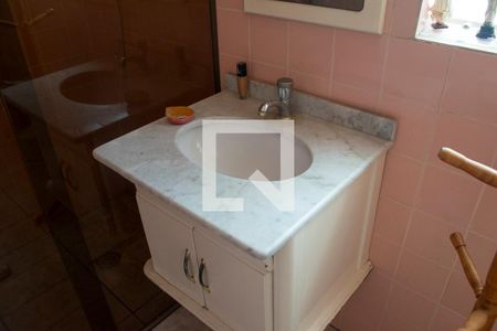 Casa à venda com 500m², 3 quartos e 3 vagas Casa à venda com 500m², 3 quartos e 3 vagasBanheiro quarto 3