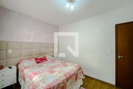 Casa à venda com 240m², 3 quartos e 3 vagasQuarto 3 - Suíte