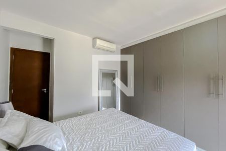 Casa à venda com 240m², 3 quartos e 3 vagasQuarto 1 - Suíte