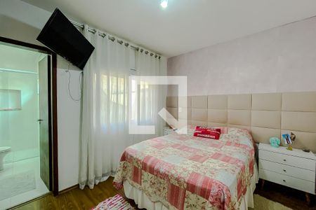 Casa à venda com 240m², 3 quartos e 3 vagasQuarto 3 - Suíte