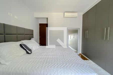 Casa à venda com 240m², 3 quartos e 3 vagasQuarto 1 - Suíte