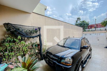 Casa à venda com 240m², 3 quartos e 3 vagasGaragem