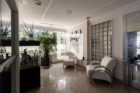 Apartamento à venda com 90m², 2 quartos e 1 vaga Apartamento à venda com 90m², 2 quartos e 1 vagaHall social
