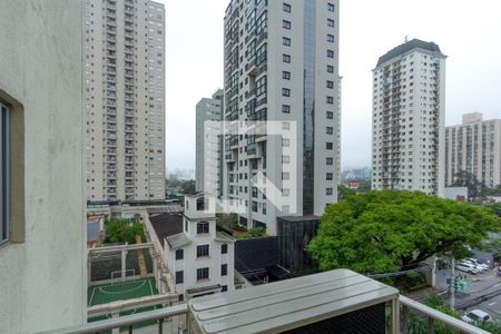 Apartamento à venda com 90m², 2 quartos e 1 vaga Apartamento à venda com 90m², 2 quartos e 1 vagaVaranda
