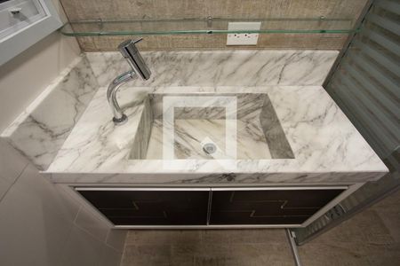 Apartamento à venda com 90m², 2 quartos e 1 vaga Apartamento à venda com 90m², 2 quartos e 1 vagaBanheiro 2