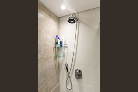 Apartamento à venda com 90m², 2 quartos e 1 vaga Apartamento à venda com 90m², 2 quartos e 1 vagaBanheiro 2
