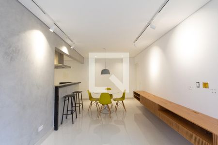 Apartamento à venda com 90m², 2 quartos e 1 vaga Apartamento à venda com 90m², 2 quartos e 1 vagaSala