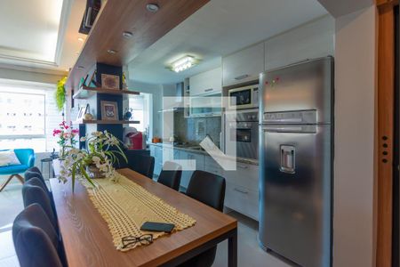 Apartamento à venda com 180m², 3 quartos e 2 vagasCozinha e Área de Serviço