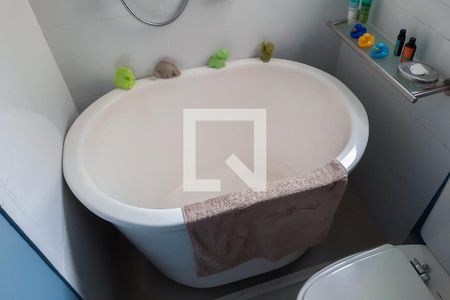 Apartamento à venda com 70m², 1 quarto e 2 vagasBanheiro 2