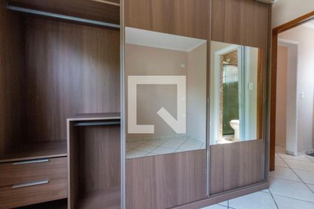 Casa à venda com 201m², 3 quartos e 2 vagasArmario Quarto 1 - Suite