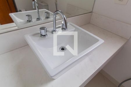 Apartamento para alugar com 185m², 4 quartos e 3 vagas Apartamento para alugar com 185m², 4 quartos e 3 vagasBanheiro do Quarto 3