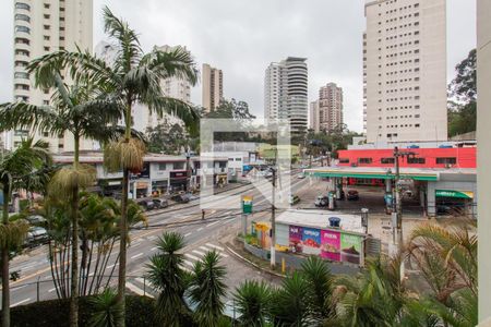 Apartamento para alugar com 185m², 4 quartos e 3 vagas Apartamento para alugar com 185m², 4 quartos e 3 vagasVista do Quarto 2