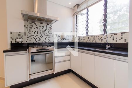 Apartamento para alugar com 185m², 4 quartos e 3 vagas Apartamento para alugar com 185m², 4 quartos e 3 vagasCozinha