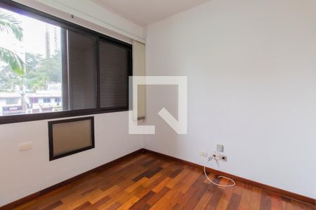 Apartamento para alugar com 185m², 4 quartos e 3 vagas Apartamento para alugar com 185m², 4 quartos e 3 vagasQuarto 2