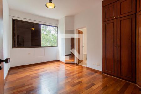 Apartamento para alugar com 185m², 4 quartos e 3 vagas Apartamento para alugar com 185m², 4 quartos e 3 vagasQuarto 4 - Suíte