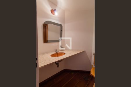 Apartamento para alugar com 185m², 4 quartos e 3 vagas Apartamento para alugar com 185m², 4 quartos e 3 vagasLavabo