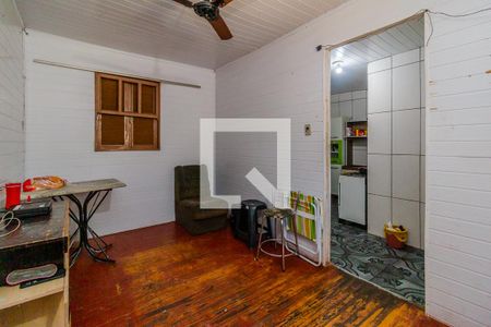 Sala de casa à venda com 2 quartos, 20m² em Vila Nova, Porto Alegre