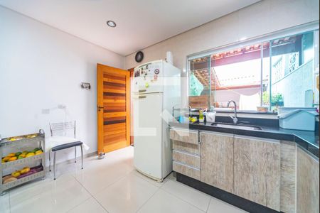 Casa à venda com 250m², 3 quartos e 4 vagasCozinha 