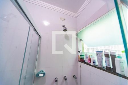 Casa à venda com 250m², 3 quartos e 4 vagasChuveiro 