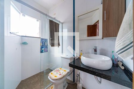 Casa à venda com 250m², 3 quartos e 4 vagasBanheiro do Quarto 3