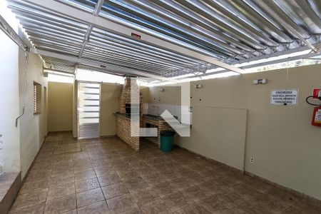Apartamento para alugar com 70m², 2 quartos e 1 vagaÁrea Comum