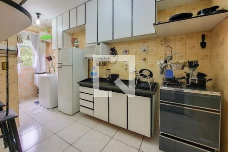 Apartamento para alugar com 70m², 2 quartos e 1 vagaCozinha