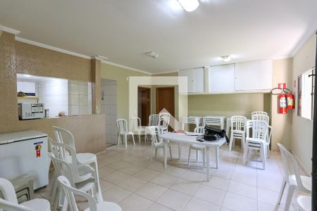 Apartamento para alugar com 70m², 2 quartos e 1 vagaÁrea Comum