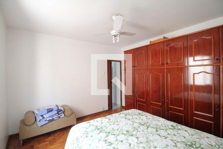 Casa à venda com 130m², 2 quartos e 3 vagasQuarto 2