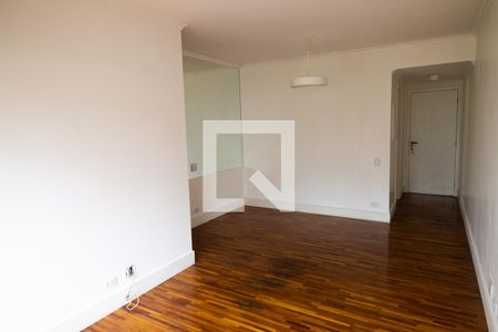 Sala de apartamento para alugar com 3 quartos, 95m² em Vila Suzana, São Paulo