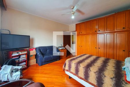 Casa para alugar com 240m², 4 quartos e 2 vagasQuarto 4 - suite