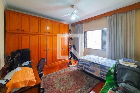 Casa para alugar com 240m², 4 quartos e 2 vagasQuarto 3 - suite