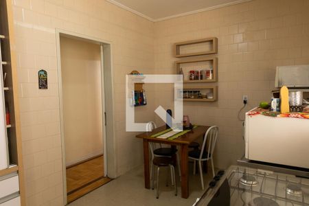 Apartamento para alugar com 110m², 4 quartos e sem vagaCozinha