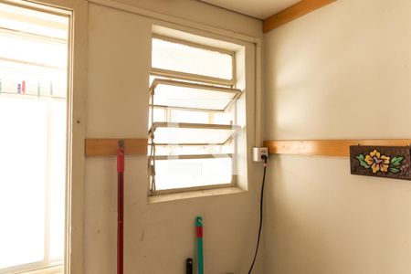 Apartamento para alugar com 110m², 4 quartos e sem vagaDetalhe Quarto de Serviço