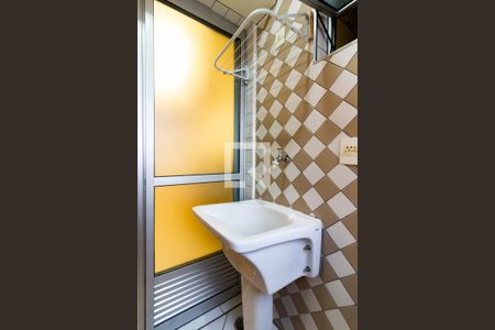 Apartamento à venda com 65m², 3 quartos e 1 vagaÁrea de Serviço