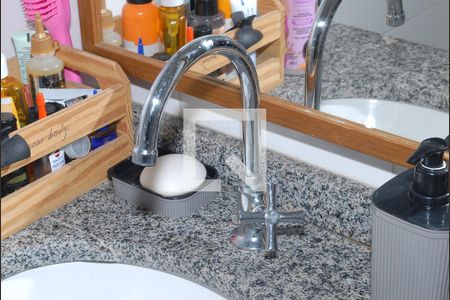 Apartamento à venda com 54m², 2 quartos e 1 vagaBanheiro 2