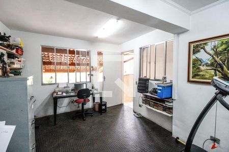 Casa à venda com 170m², 3 quartos e 3 vagasQuarto de serviço 1