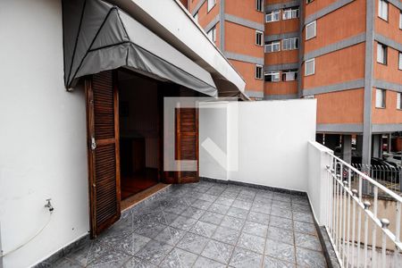 Casa à venda com 170m², 3 quartos e 3 vagasVaranda